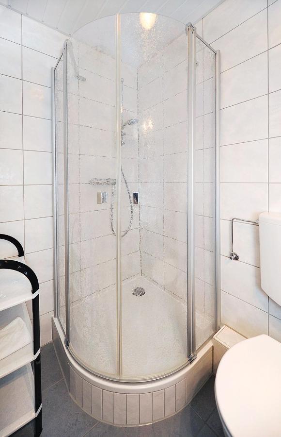 Friesenmeer Ferienwohnung Eins เบนซาซิเออ ภายนอก รูปภาพ